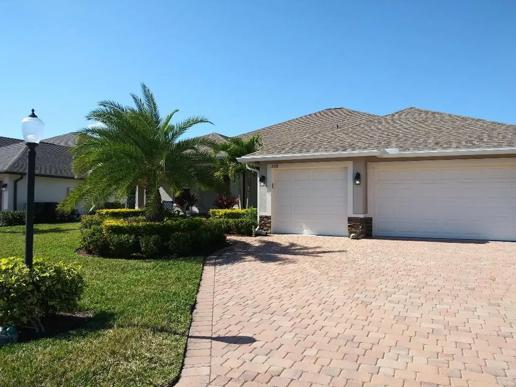 328 SW Vista Lake Drive Port St Lucie FL 34953