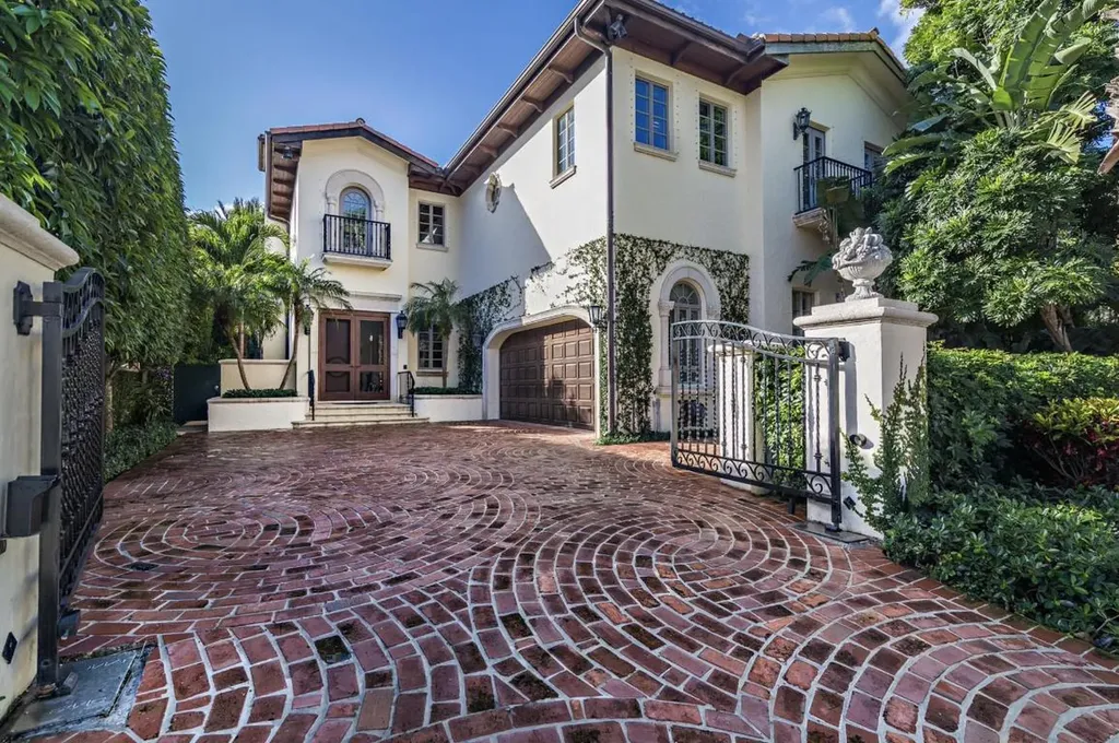 444 Brazilian Avenue Palm Beach FL 33480