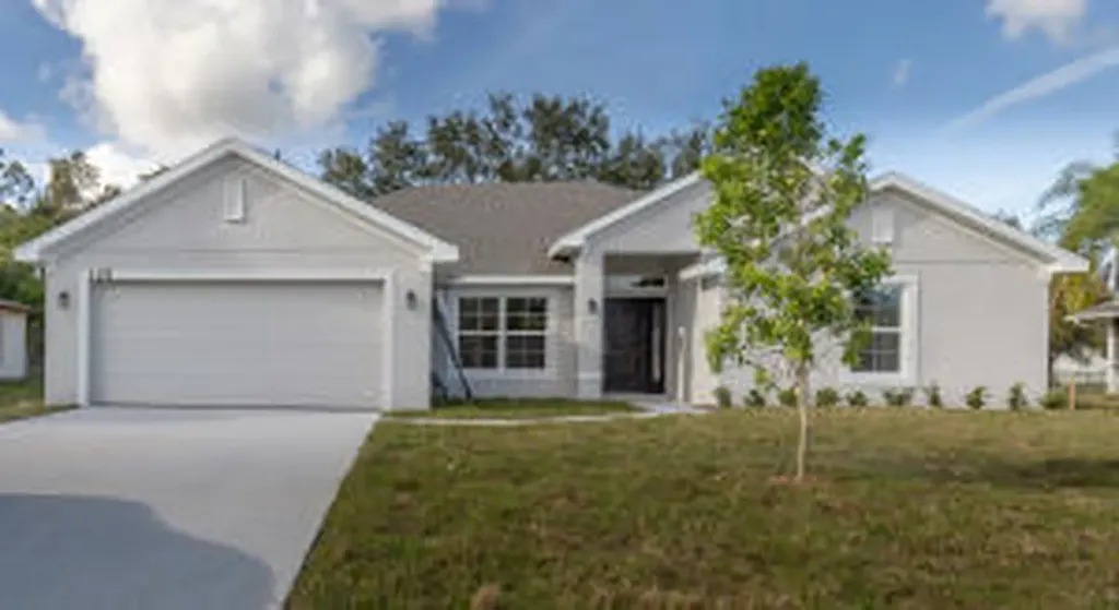 461 SW Holden Terrace Port St Lucie FL 34984