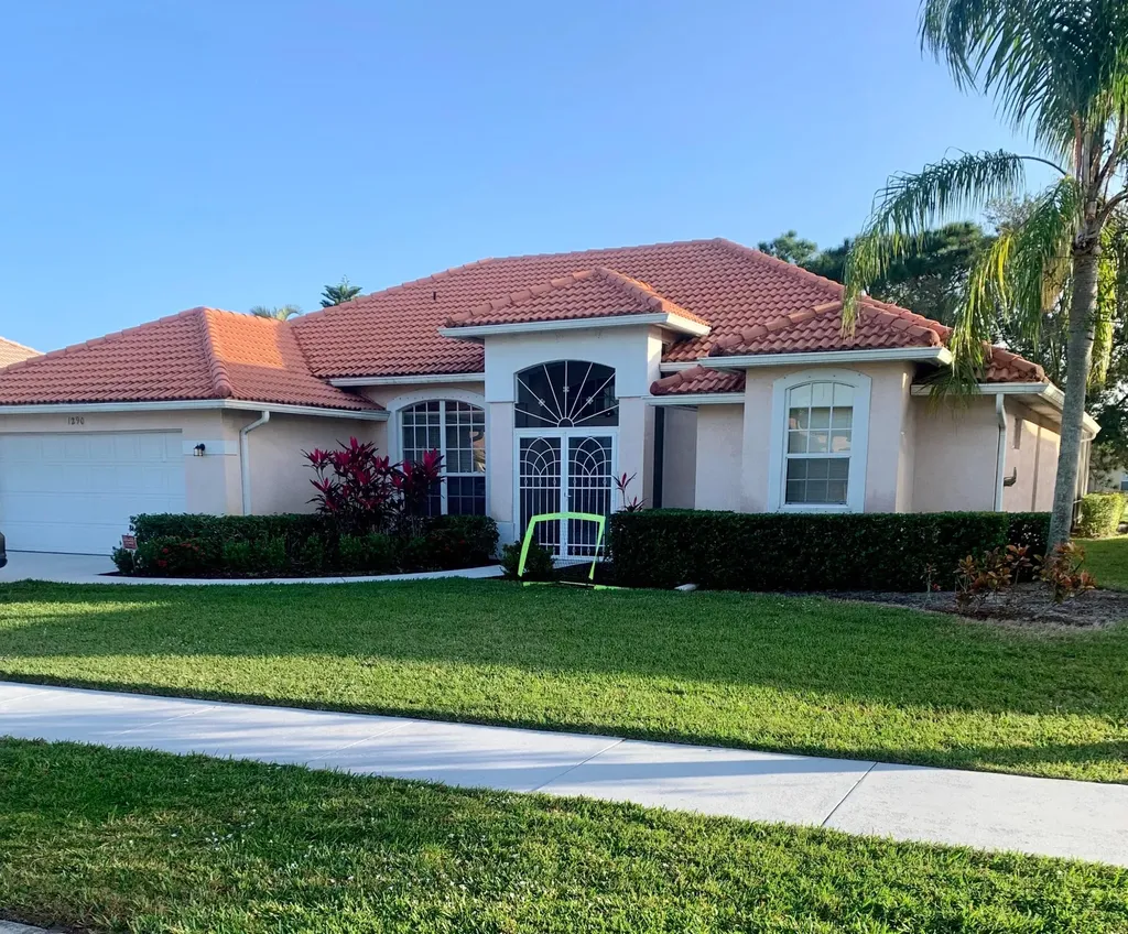 1290 SW Briarwood Drive Port St Lucie FL 34986