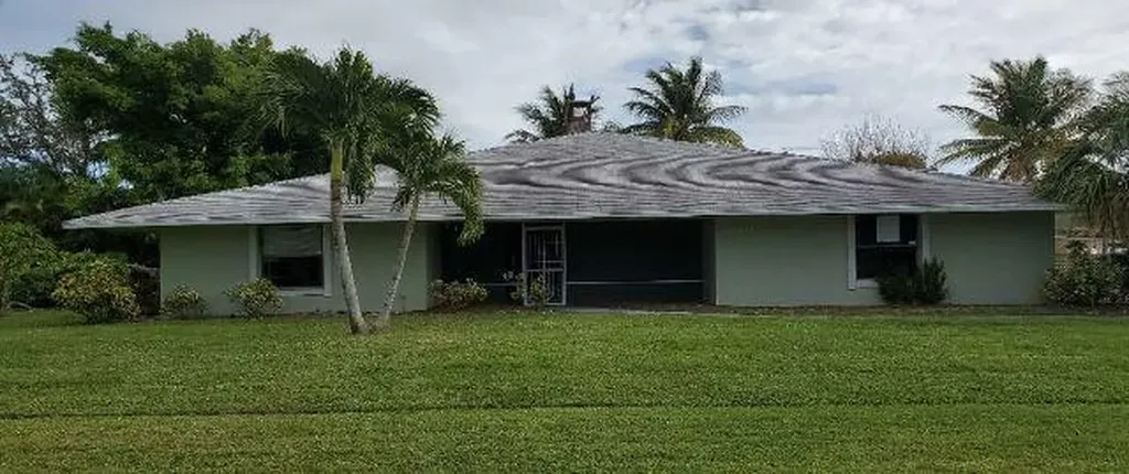 2101 SE Bisbee Street Port St Lucie FL 34952