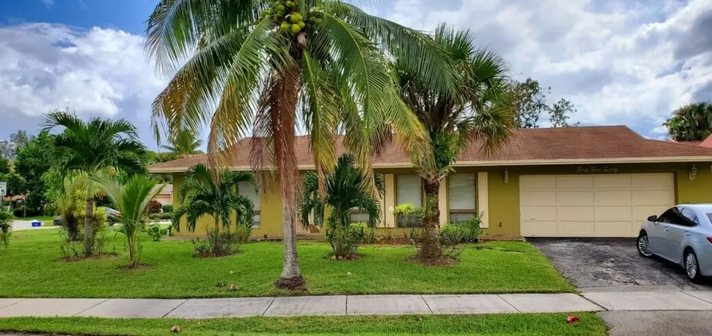 3320 Boulevard Chatelaine Delray Beach FL 33445
