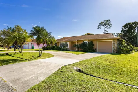 2113 SE Shipping Road Port St Lucie FL 34952