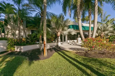 5910 NW 2nd Avenue Boca Raton FL 33487