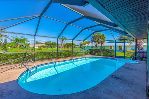 527 NE Silver Oak Terrace Jensen Beach FL 34957