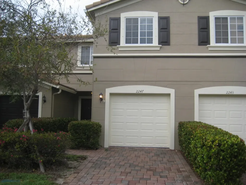 2247 SW Rockport Road Port St Lucie FL 34953