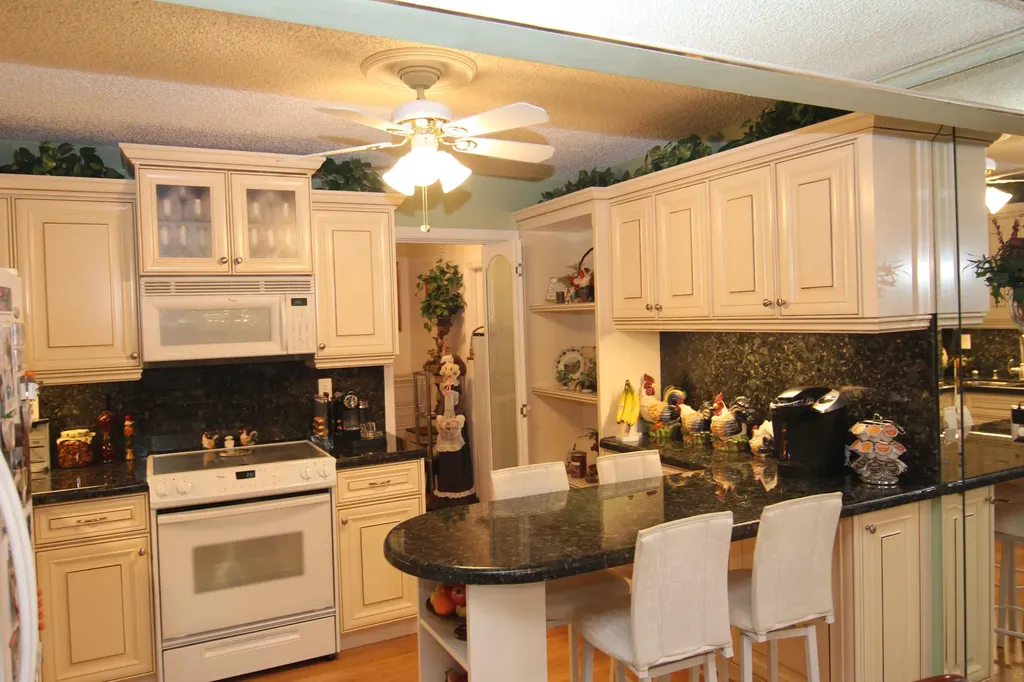 9403 Southampton Place Boca Raton FL 33434