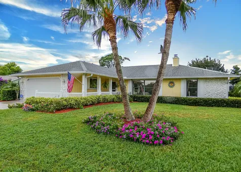 2822 SE Bakersfield Street Port St Lucie FL 34952