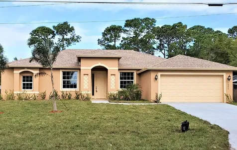 1651 SW Penrose Avenue Port St Lucie FL 34953