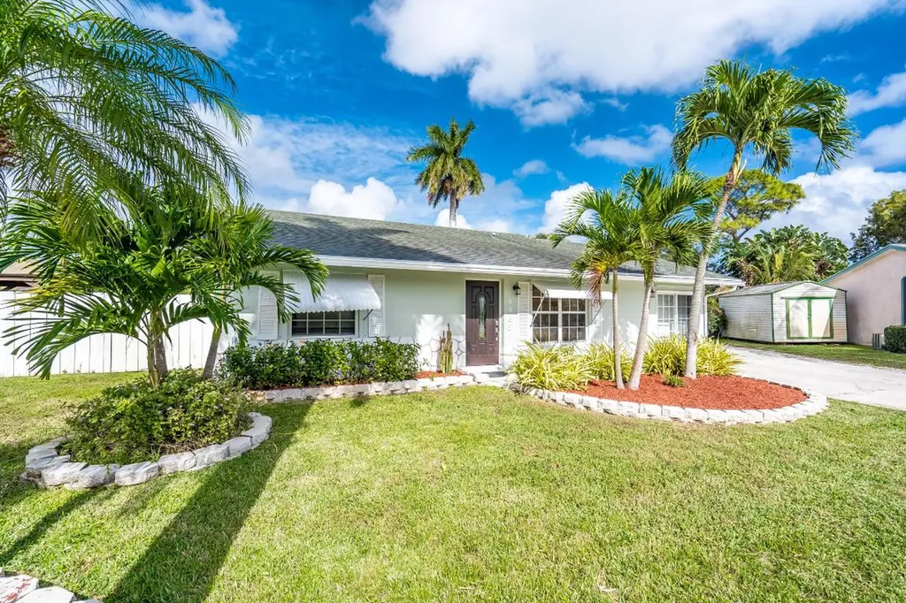 4985 Collesium Drive Lake Worth FL 33463