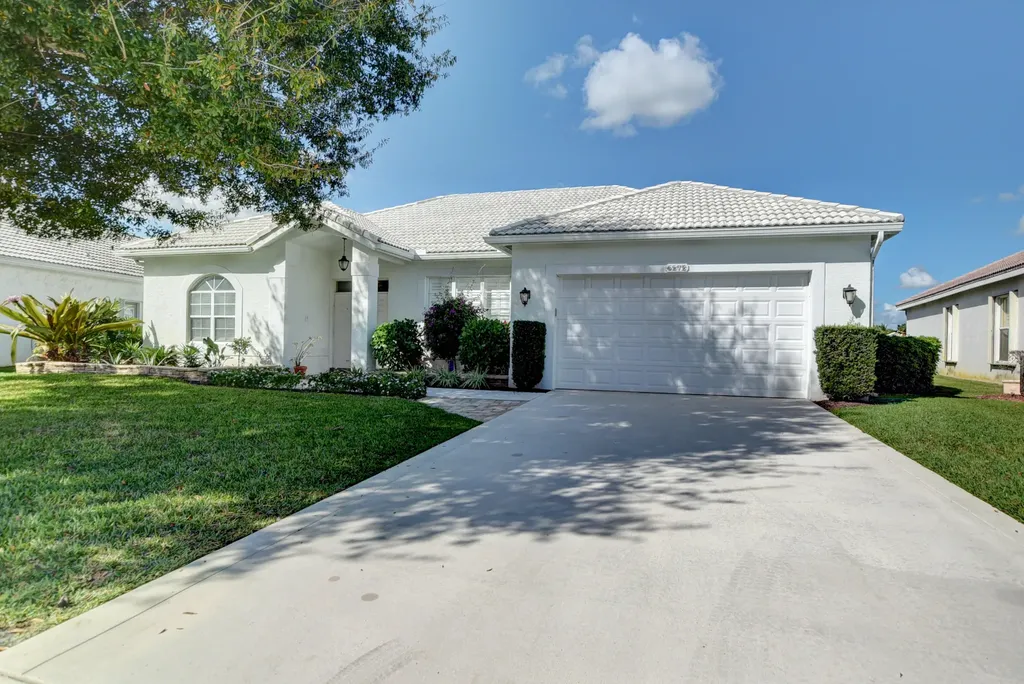 6272 Floridian Circle Lake Worth FL 33463