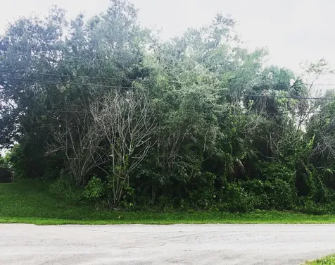 1862 SW Macarthur Avenue Port St Lucie FL 34953