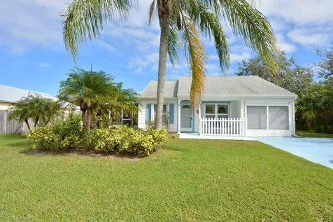 2119 SE Trillo Street Port St Lucie FL 34952