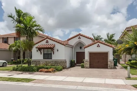 9928 NW 10th Street Miami FL 33172