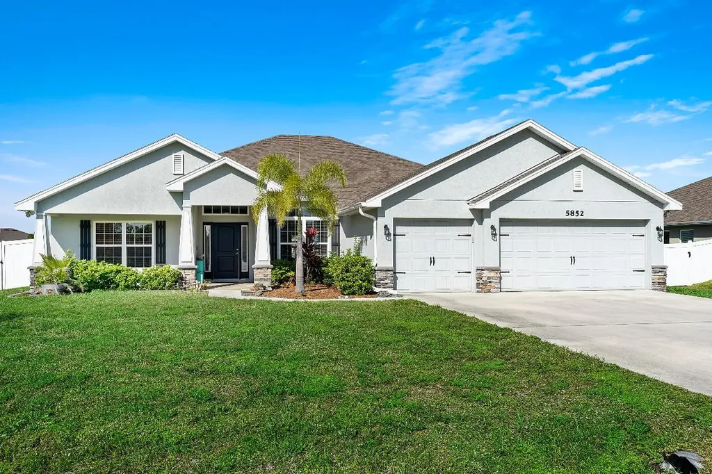 5852 NW Leah Drive Port St Lucie FL 34986