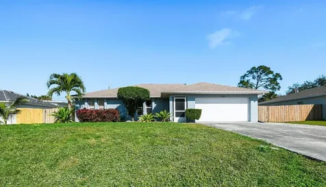 1373 SW Bellevue Avenue Port St Lucie FL 34953