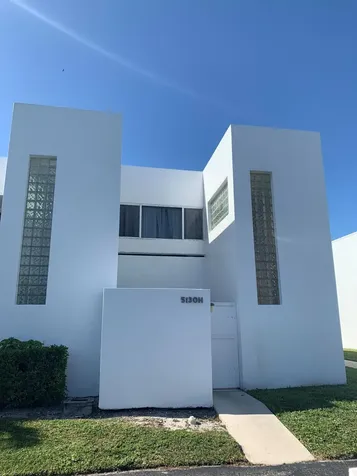 5130 Elmhurst Road West Palm Beach FL 33417