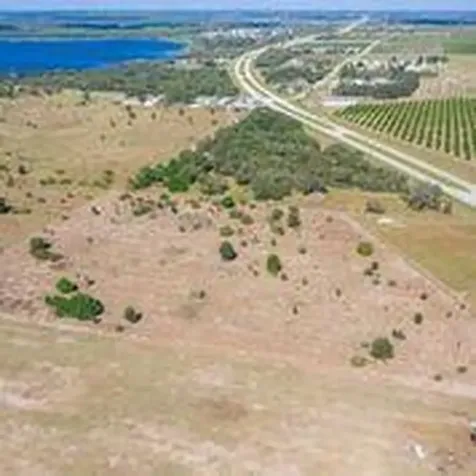 1055 Lake Josephine Drive Sebring FL 33875
