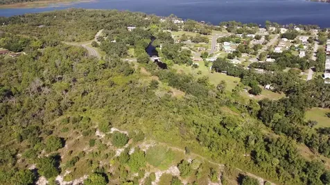 1055 Lake Josephine Drive Sebring FL 33875