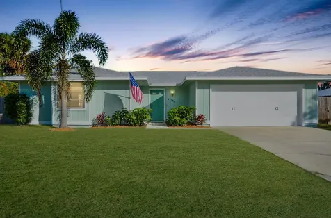 381 NE Genesee Avenue Port St Lucie FL 34983