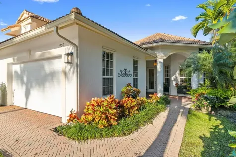 2950 Twin Oaks Way Wellington FL 33414