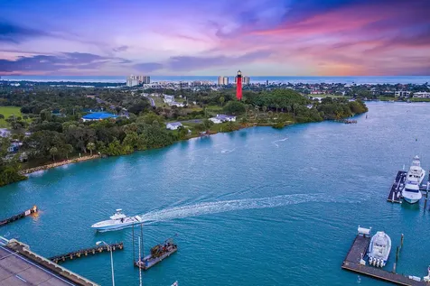 1000 N Us Highway 1 Jupiter FL 33477