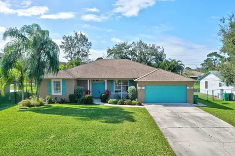 4626 SW Quezon Street Port St Lucie FL 34953