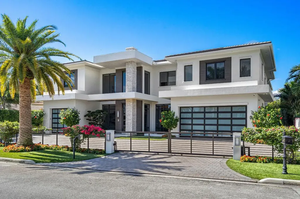 2165 E Maya Palm Drive Boca Raton FL 33432