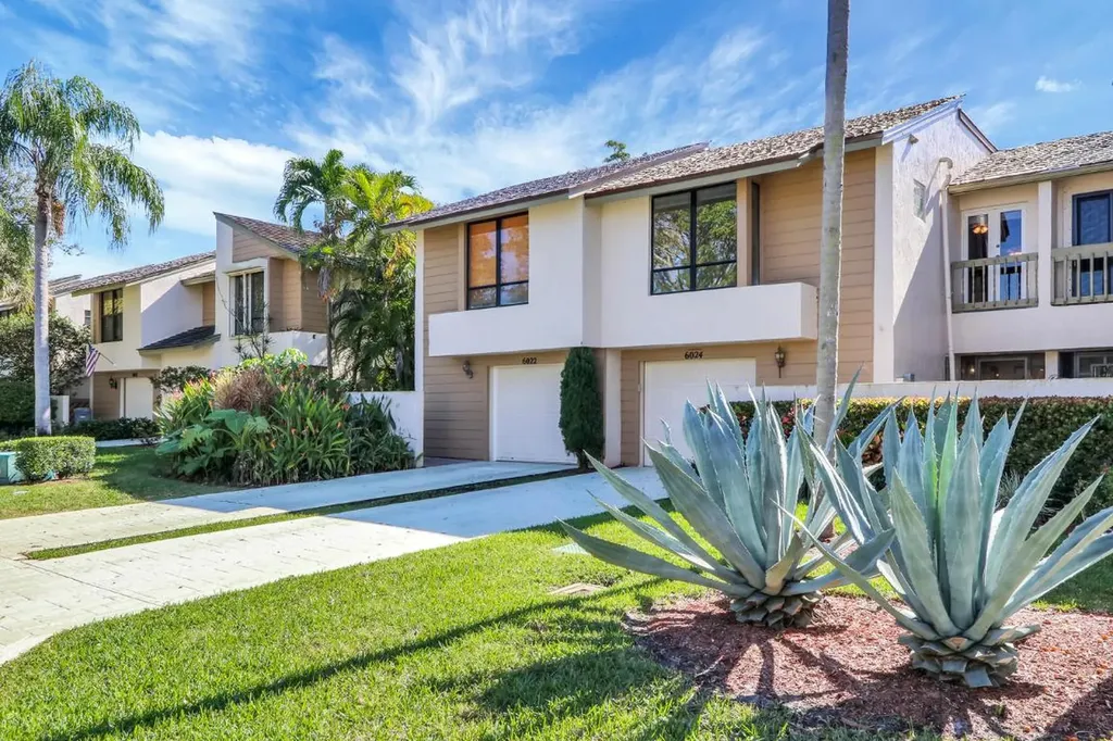 6024 Glendale Drive Boca Raton FL 33433
