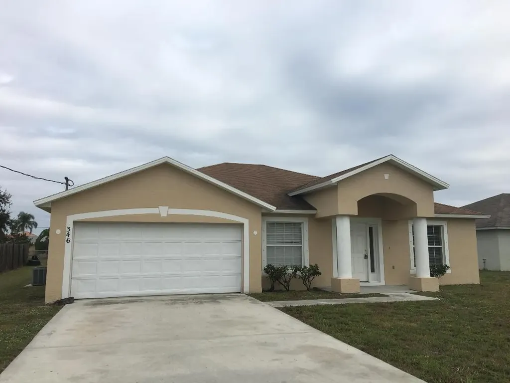 346 SW Tulip Boulevard Port St Lucie FL 34953