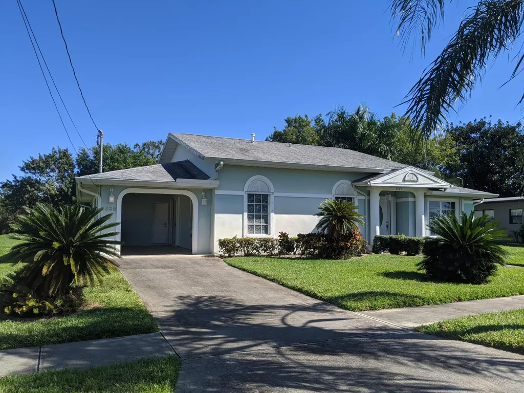 3239 SE Monte Vista Street Port St Lucie FL 34952