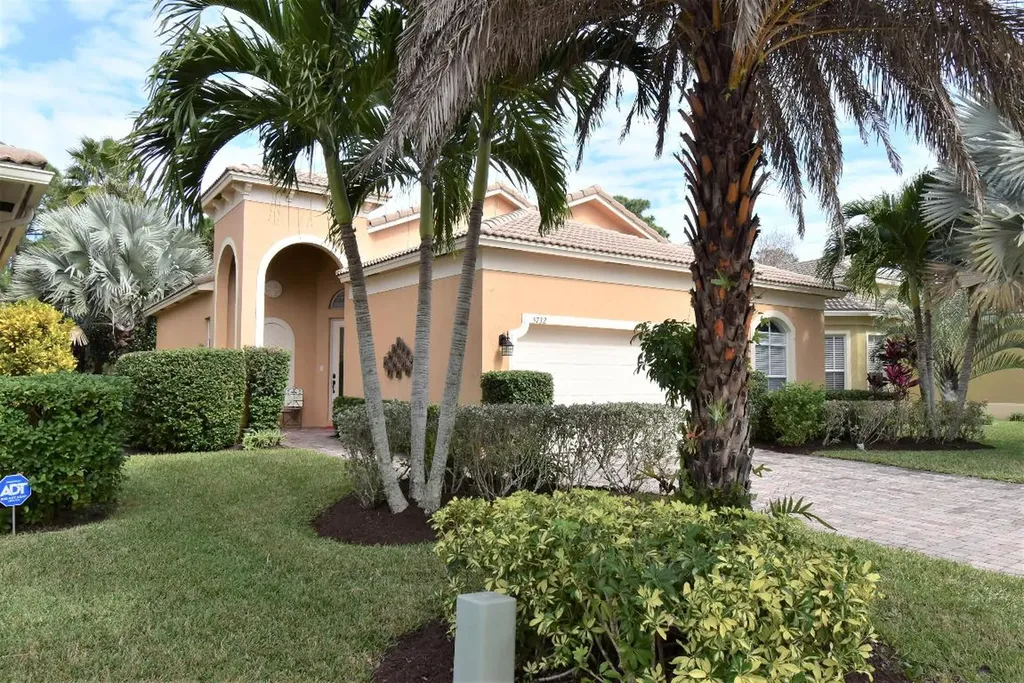 5732 Sterling Lake Drive Fort Pierce FL 34951