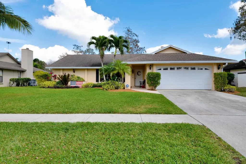 13638 Exotica Lane Wellington FL 33414