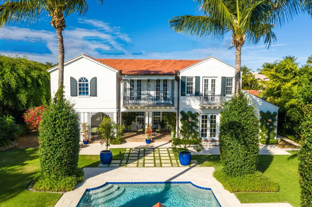 270 Queens Lane Palm Beach FL 33480
