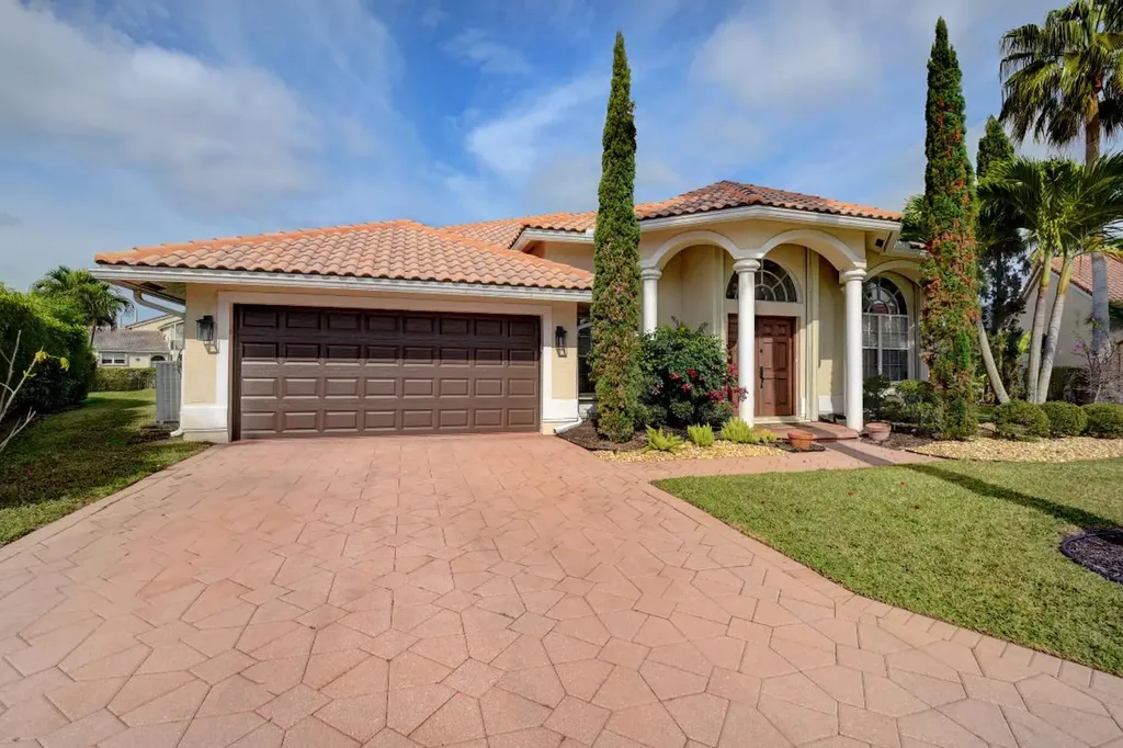 19369 Ocean Grande Court Boca Raton FL 33498