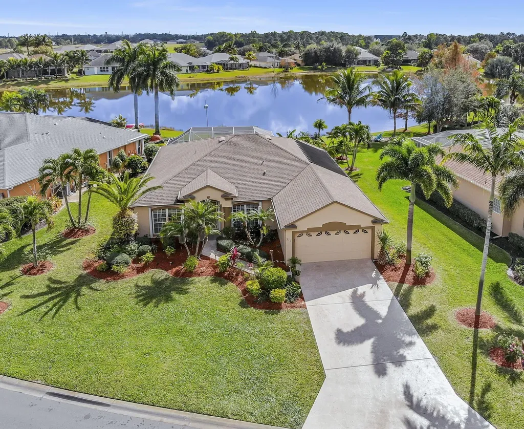 217 SW Whitewood Drive Port St Lucie FL 34953
