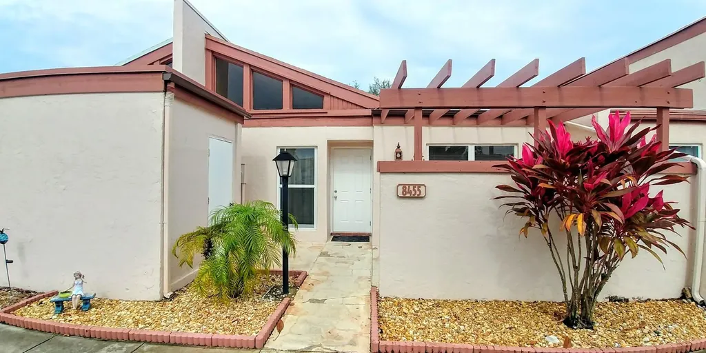 8455 NW 31st Place Sunrise FL 33351