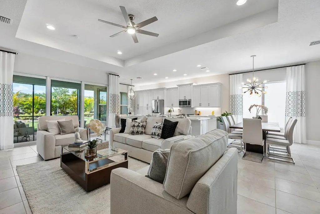 7975 Wildflower Shores Drive Delray Beach FL 33446
