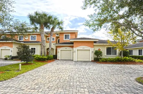 2553 Langrove Lane SW Vero Beach FL 32962