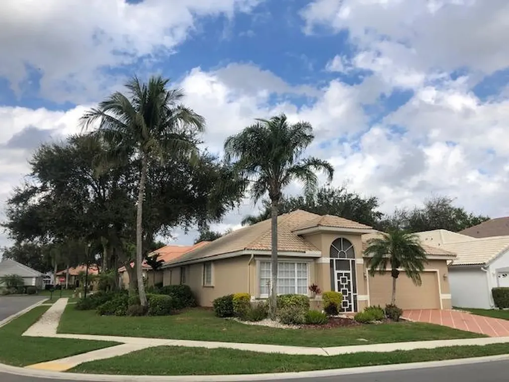 7571 Charing Cross Lane Delray Beach FL 33446