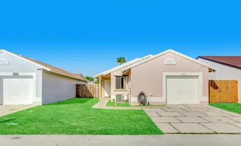 10911 SW 12th Street Pembroke Pines FL 33025