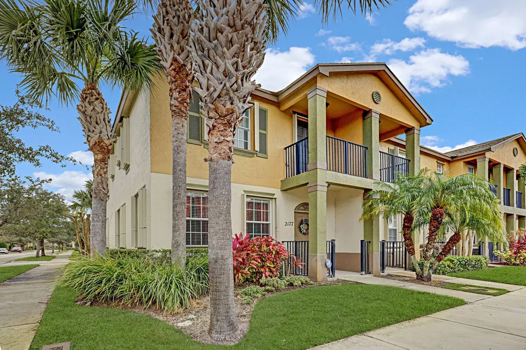 2177 SE Destin Drive Port St Lucie FL 34952