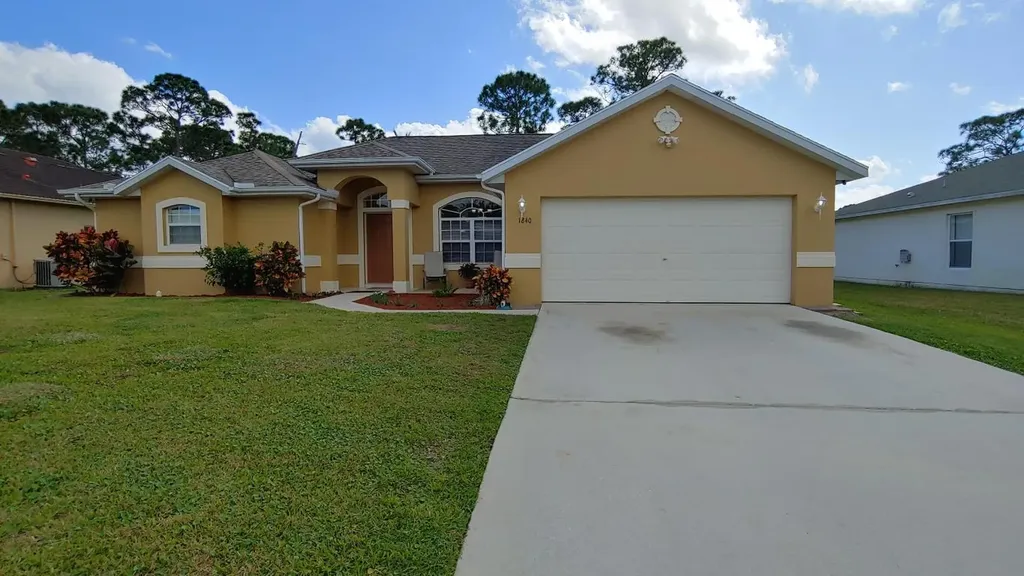 1840 SW Janette Avenue Port St Lucie FL 34953