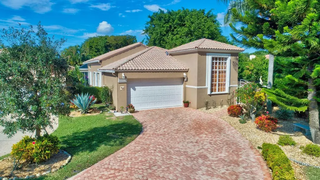 8717 Via Giula Boca Raton FL 33496