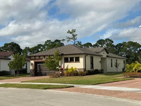 197 SE Via Visconti Port St Lucie FL 34952