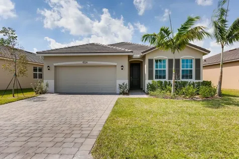 4524 NW King Court Jensen Beach FL 34957