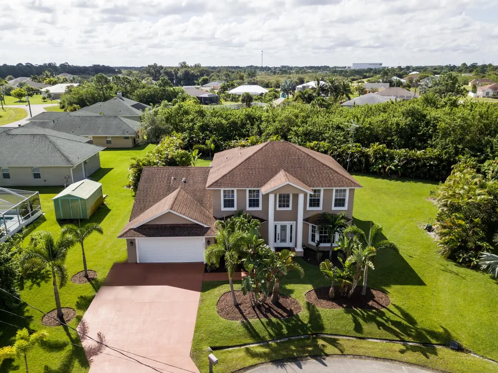 6468 NW Gorgas Court Port St Lucie FL 34986