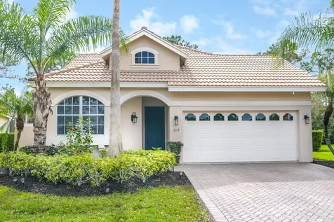 719 SW Tillbo Cove Port St Lucie FL 34986