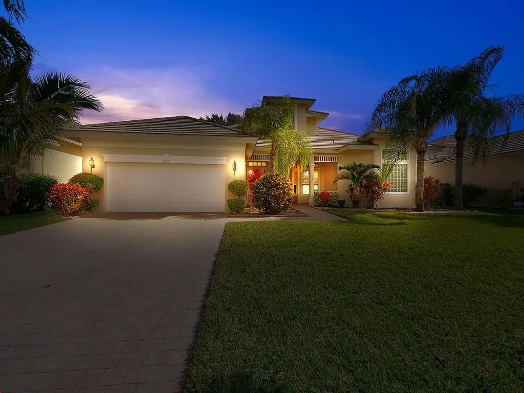 222 NW Pleasant Grove Way Port St Lucie FL 34986