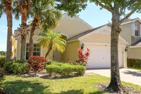 118 Berenger Walk Royal Palm Beach FL 33414